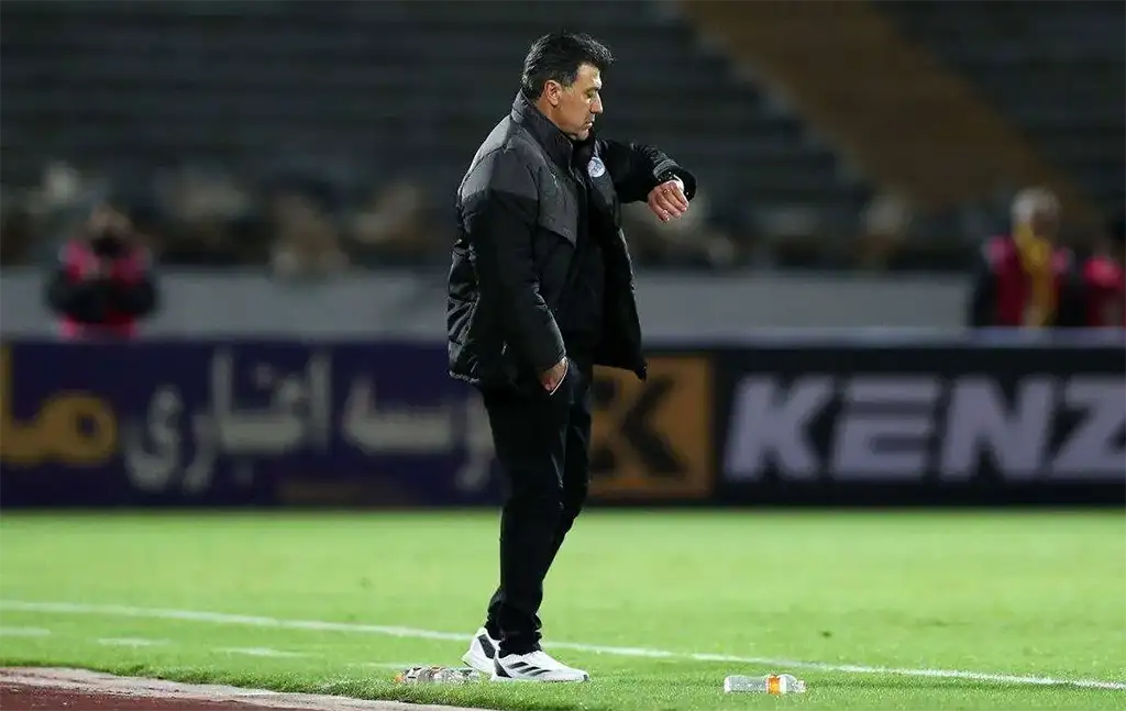 محمد نوازی سرمربی استقلال در دربی تهران شد