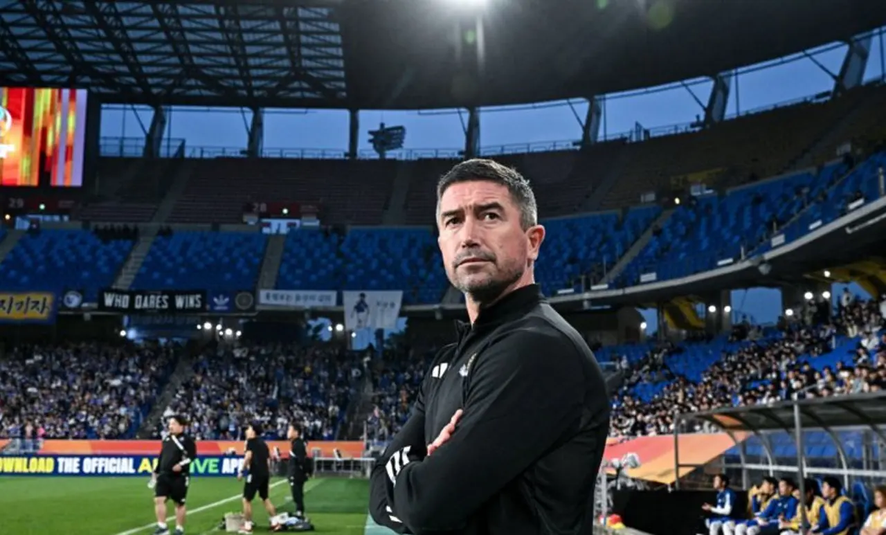 هری کیول گزینه جدید سرمربیگری استقلال؛ مذاکرات ادامه دارد