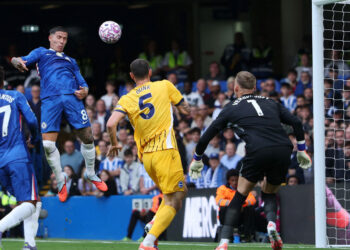 چلسی ۱۰ نفره در لندن قربانی طوفان برایتون شد | آمار کلیدی و خلاصه بازی