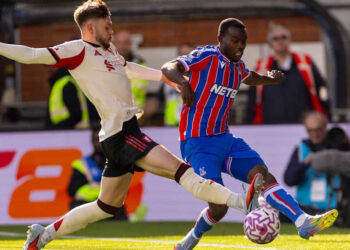 خلاصه بازی لیورپول کریستال پالاس | شکست دراماتیک در دقیقه 97