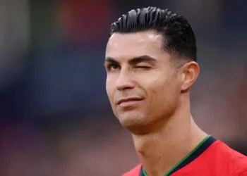 افشای حقیقت «چشمک جنجالی» رونالدو از زبان وین رونی