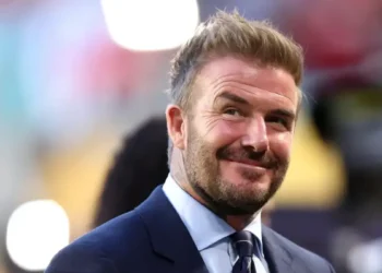 دیوید بکام و سود تاریخی ۷۳ میلیون پوندی