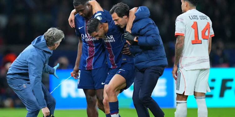 مصدومیت اشرف حکیمی؛ آینده او در جام ملتهای آفریقا ۲۰۲۵ در هالهای از ابهام