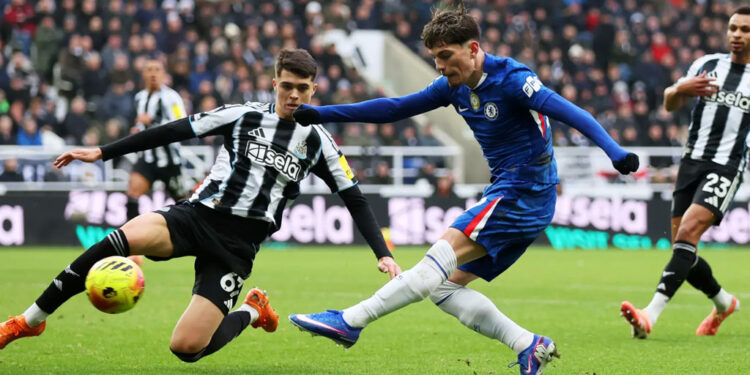 تساوی جذاب چلسی و نیوکاسل در دیداری پرگل در لیگ برتر