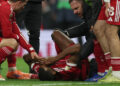 مصدومیت نگران‌کننده ایساک در بازی لیورپول و تاتنهام